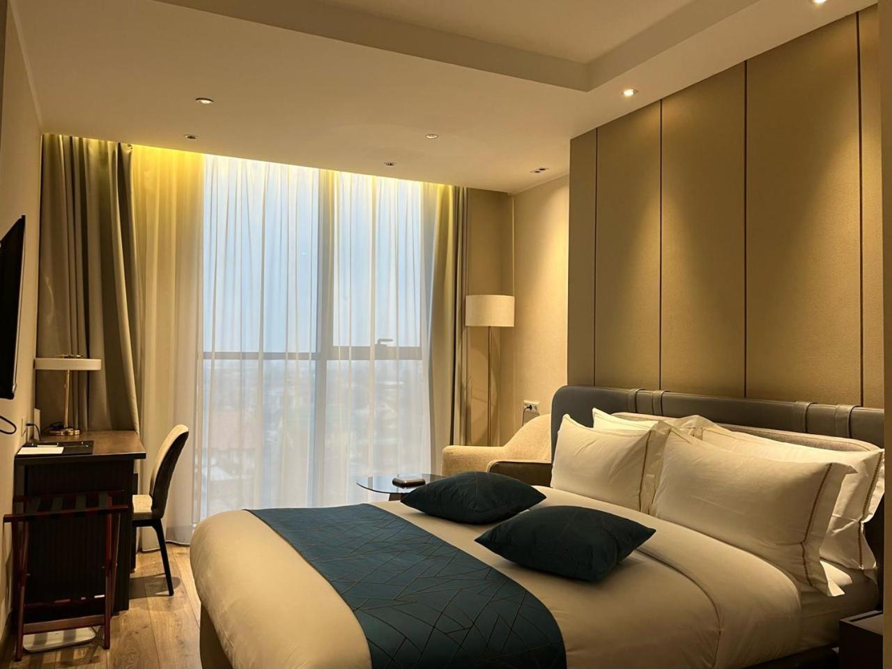 Sofia International Hotel بيشكيك المظهر الخارجي الصورة