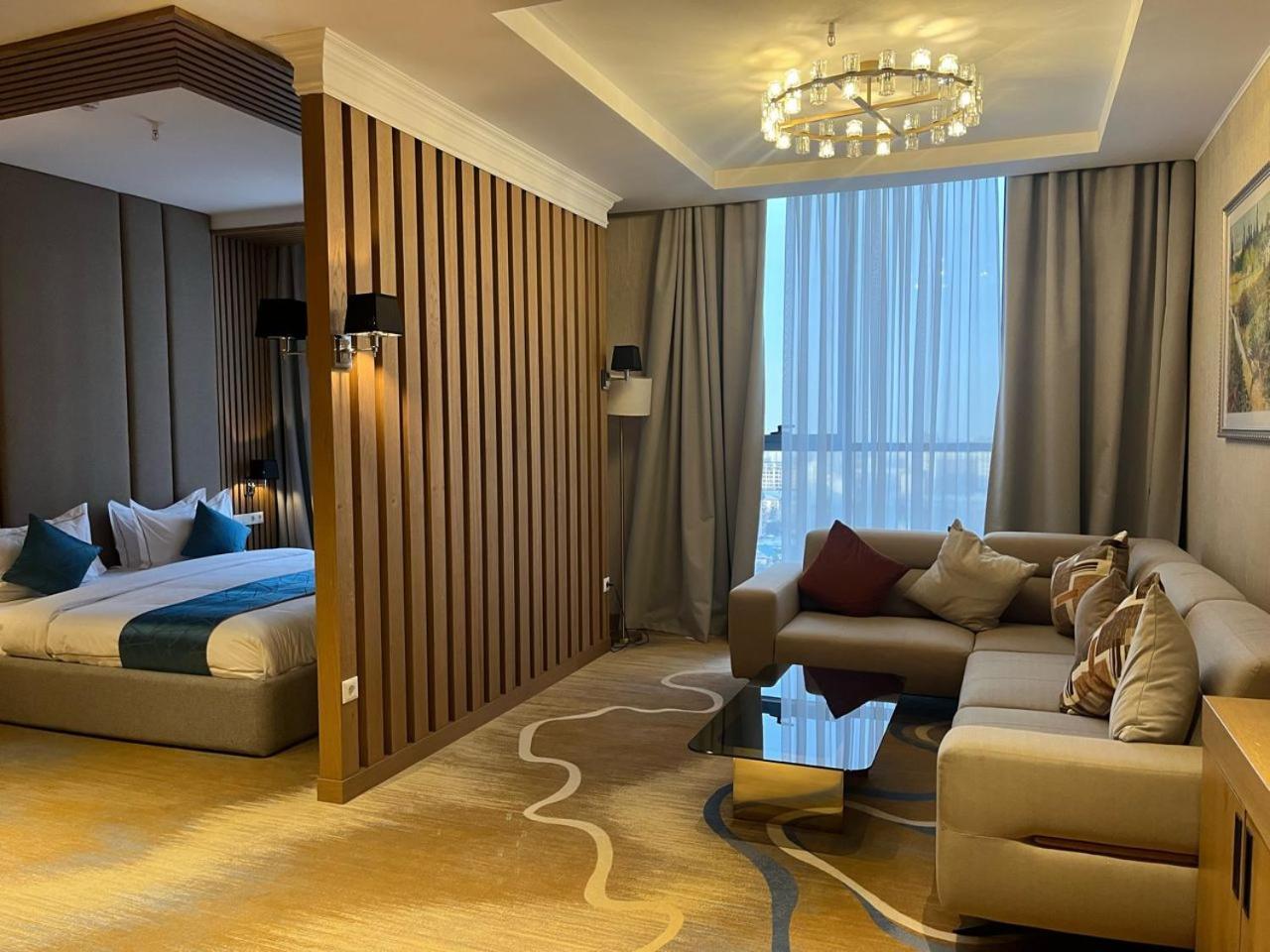 Sofia International Hotel بيشكيك المظهر الخارجي الصورة