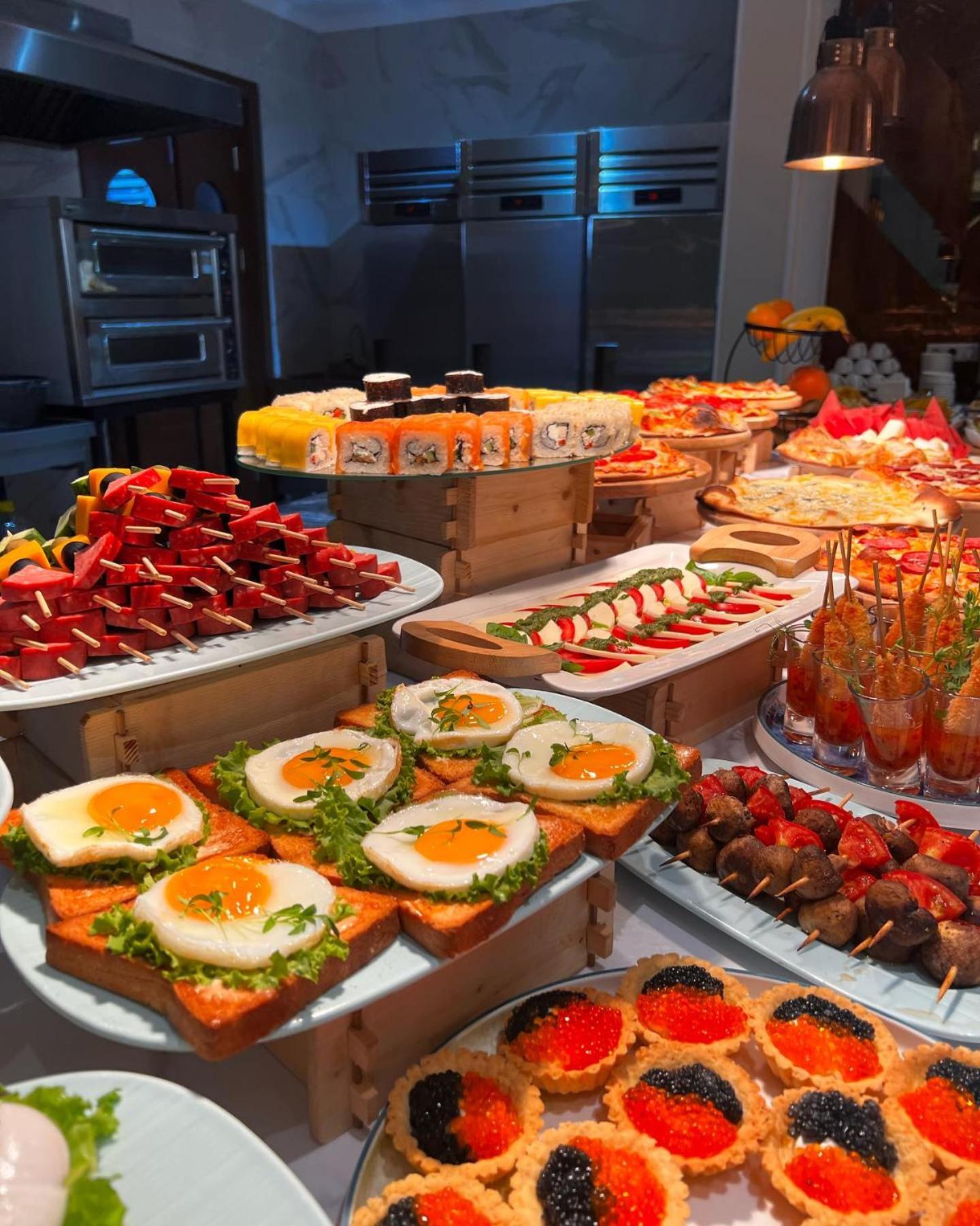 Sofia International Hotel بيشكيك المظهر الخارجي الصورة